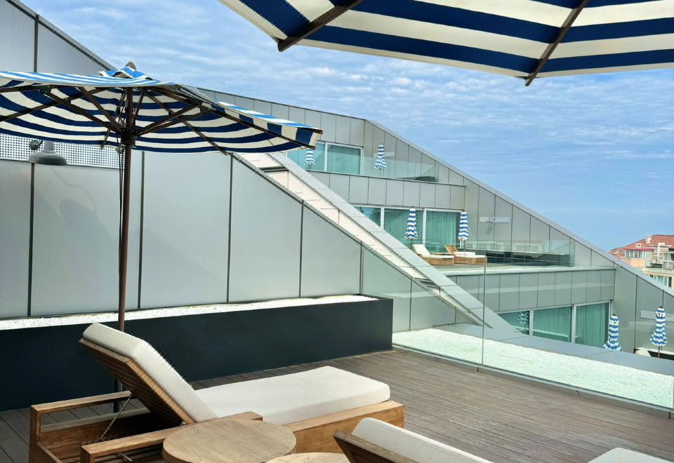 安可露台臻享房