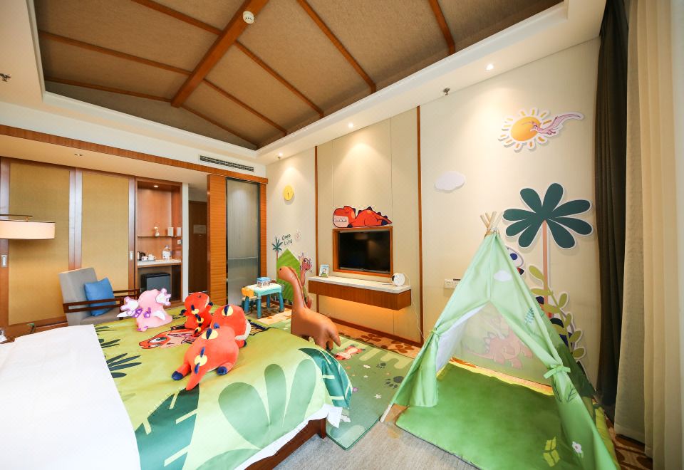 恐龙主题私汤大床房