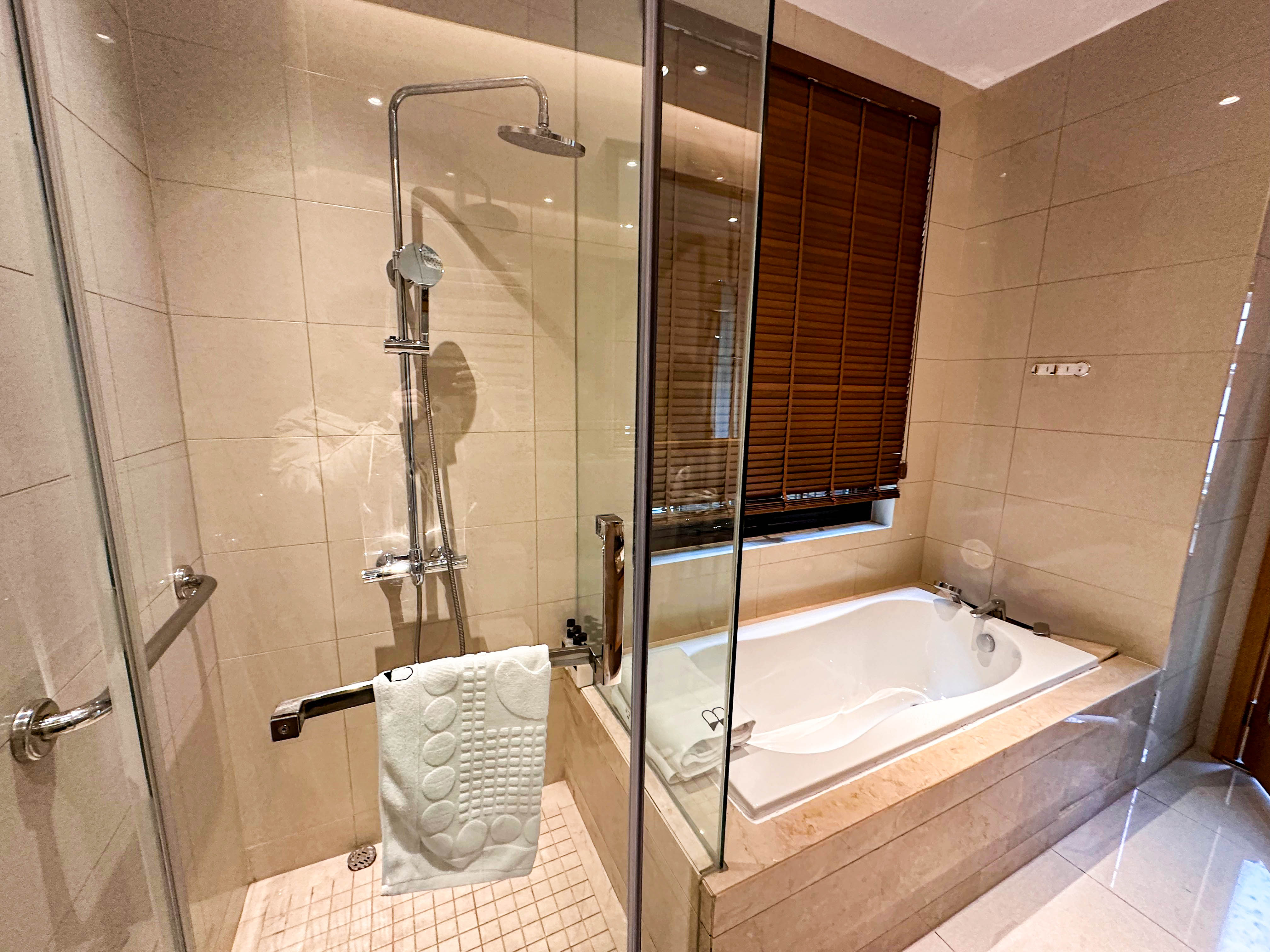 三房三衞徽韵·新中式商务雅院