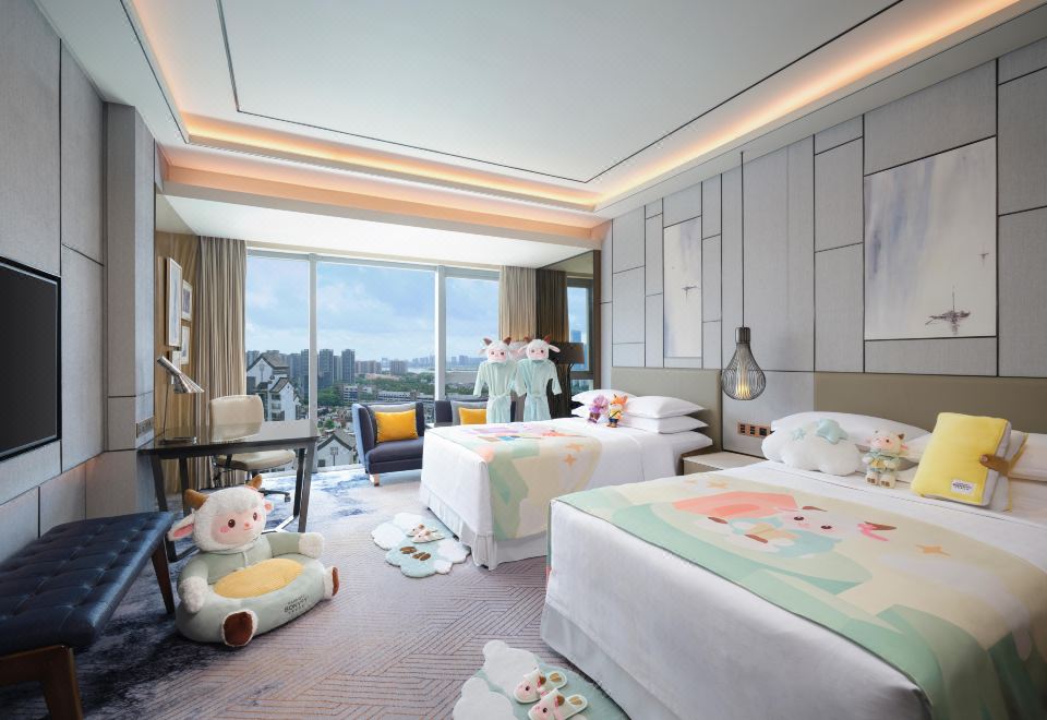 Sheraton Guangzhou Nansha HotelMiya's Sweet Cloud Whisper Themed Twin Room