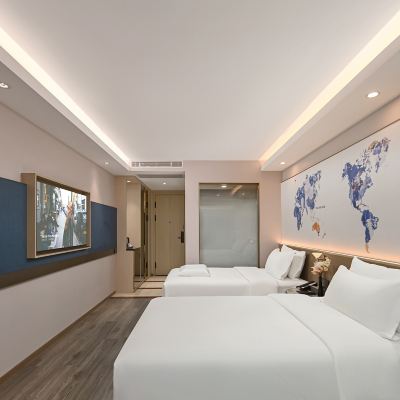 榮享雙人房（小度音箱+助眠記憶枕+親膚浴袍+貴妃椅） 凱里亞德飯店（深圳灣口岸店）優惠