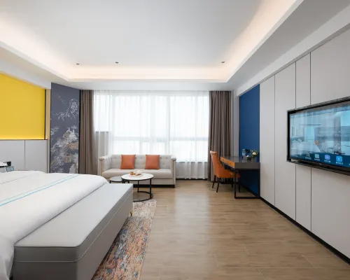 Blue Ocean Intelligent Hotel (Fuling Railway Station Renren Ledu Huicheng Branch) Hotels in Liling