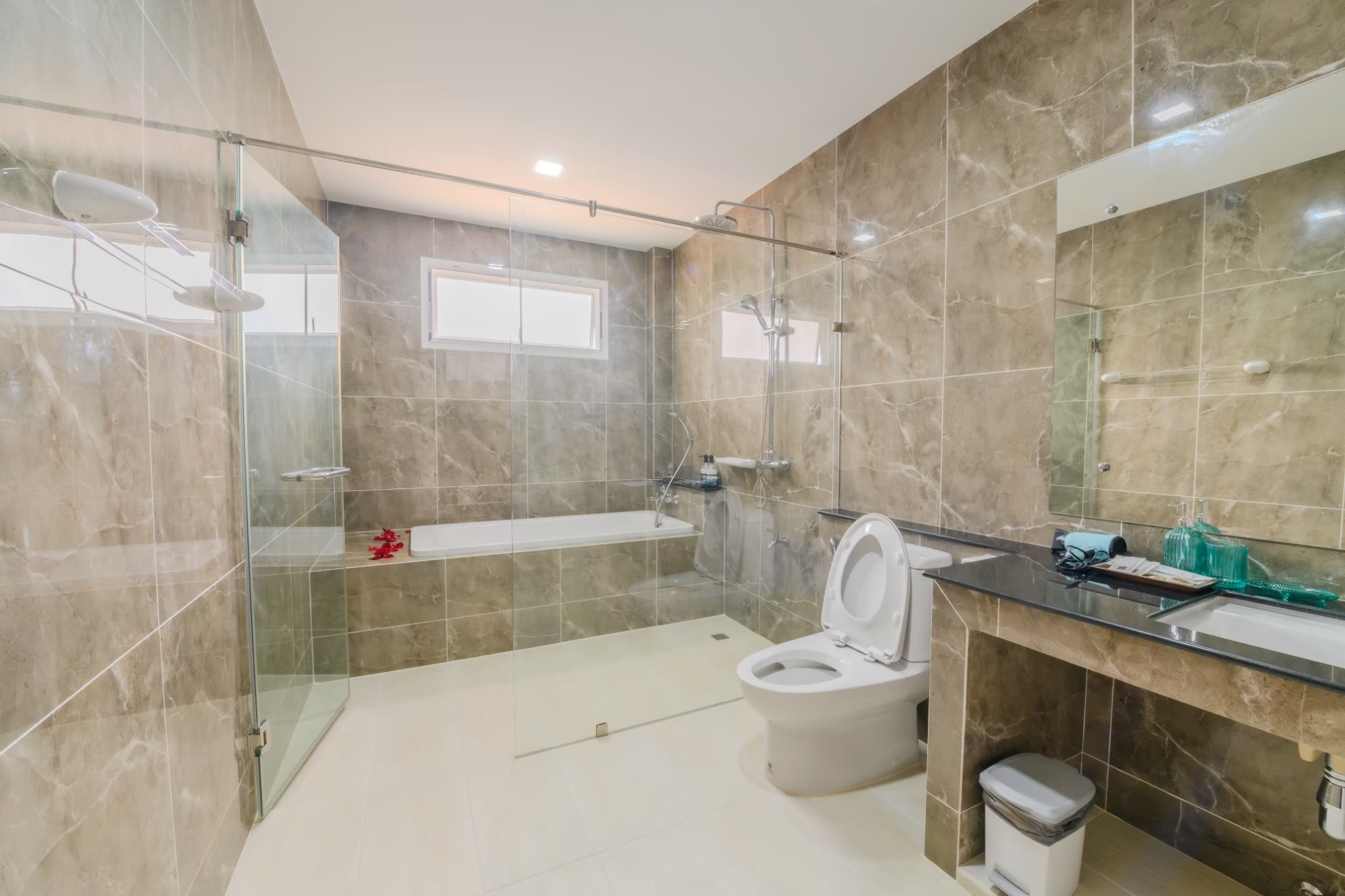 高爾夫泳池別墅 5 臥室 5 衞生間