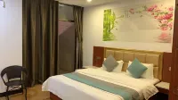 Lufeng Apartment
