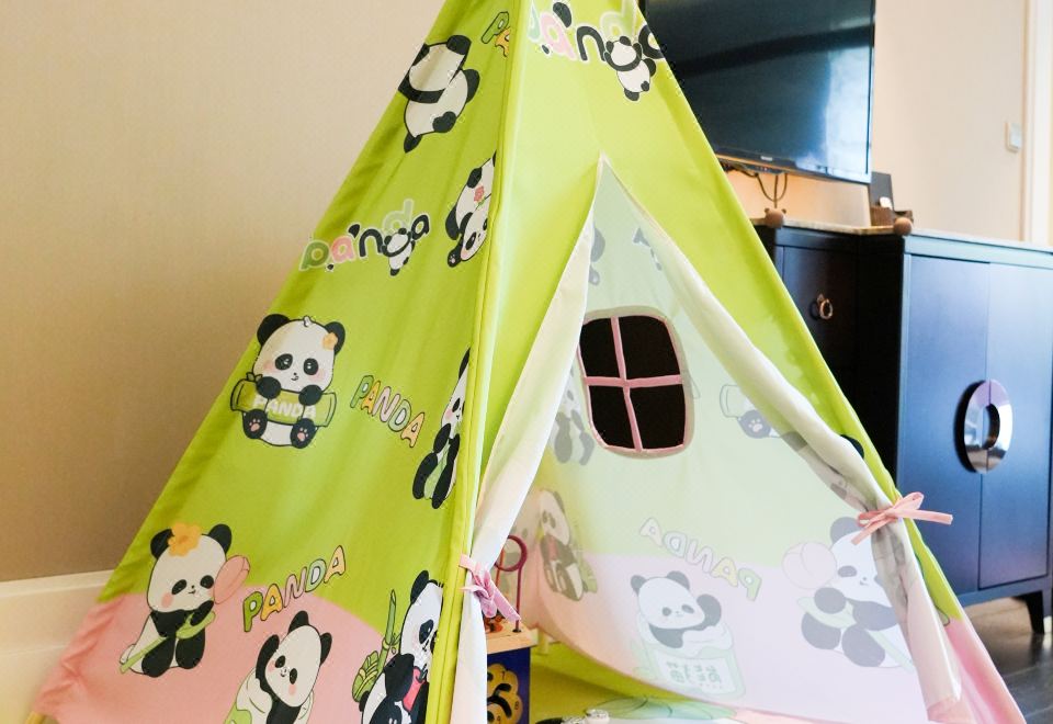 WUXI TAIHU HOTELPanda Family Friendly Room