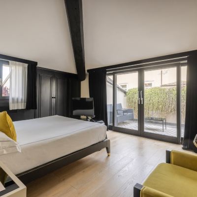 Superior Room With Balcony