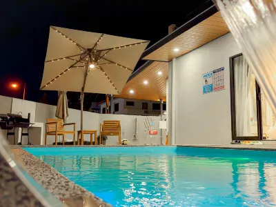 HH Villa Private Pool Bercham Hotéis em 