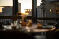 Le Joy Hotel