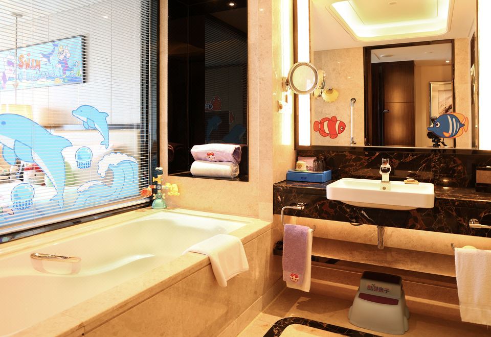 酷芽豬豬俠海洋主題江景雙床房