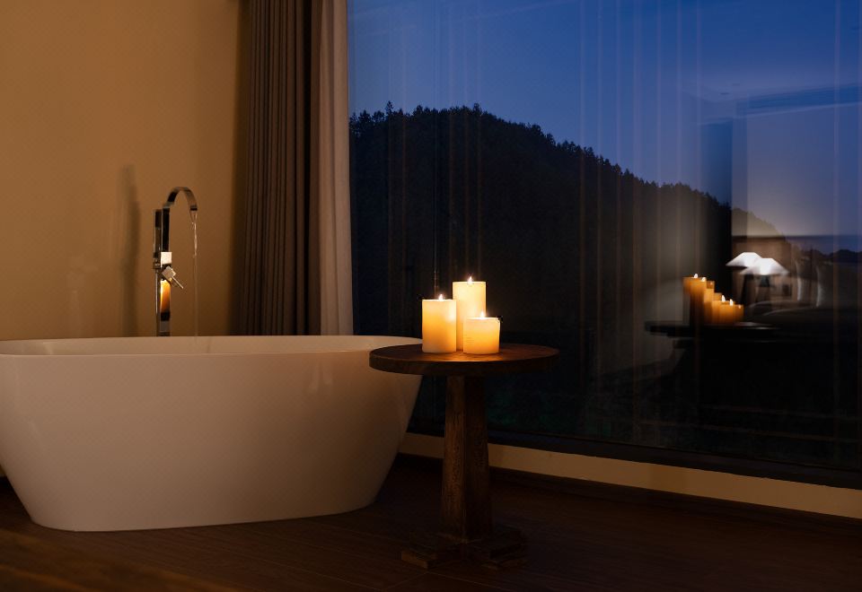 木瑾.观景大床套房-零压床垫︱智能客控︱极米投屏