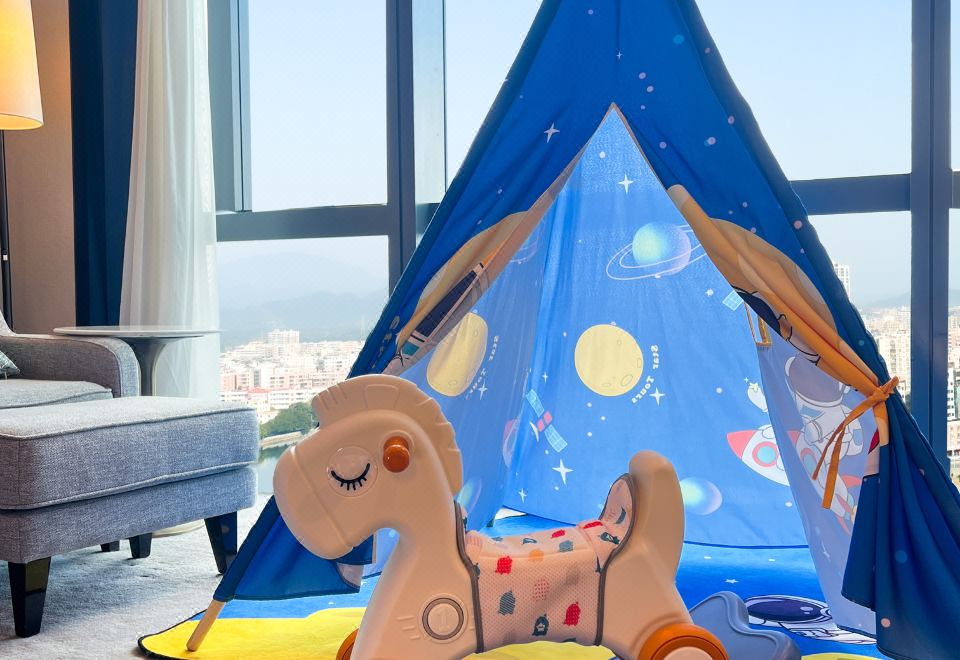 親子大床房（遨游太空）