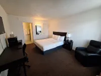 Leisure Lodge Motel