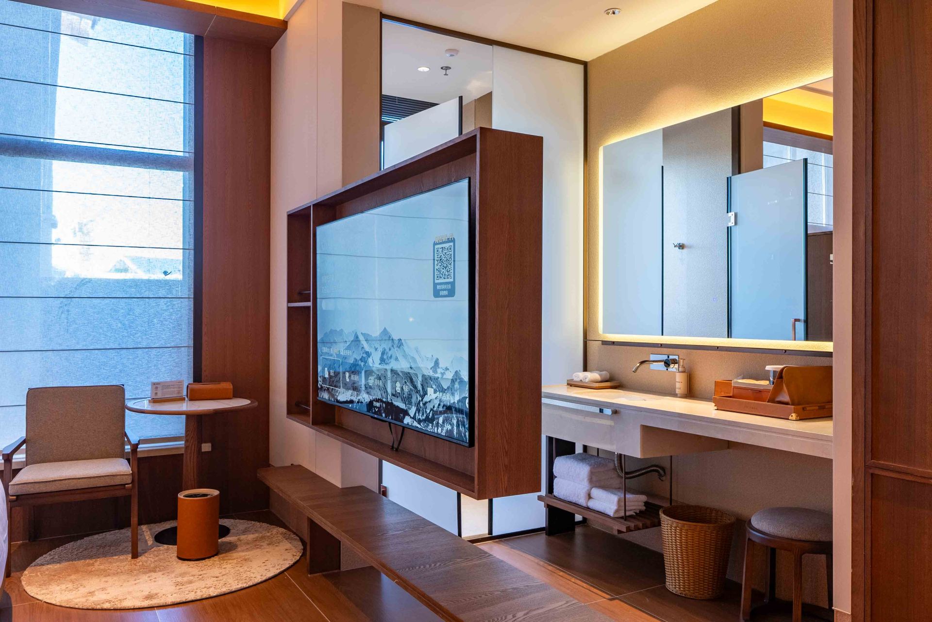Scenic View Twin Room