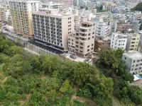 Riverside Bay Hotel Hotels in Luoding