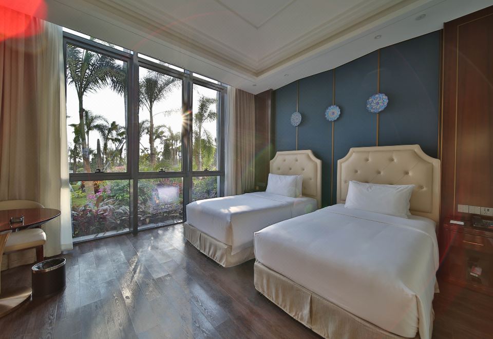 园林景观房双床房