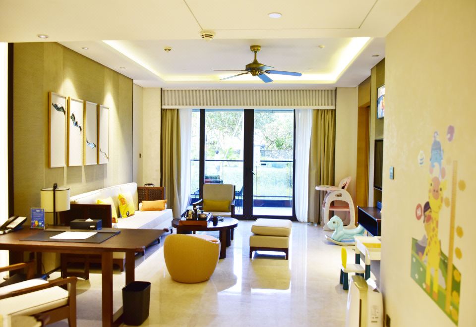 小黄鸭亲子主题套房