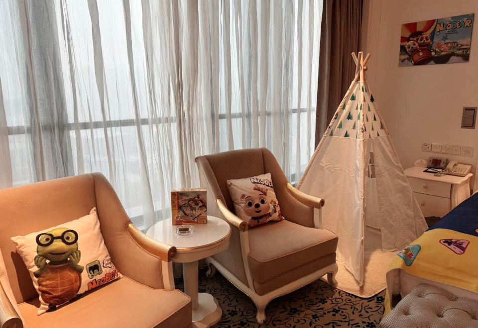 小熊尼奧親子雙床房