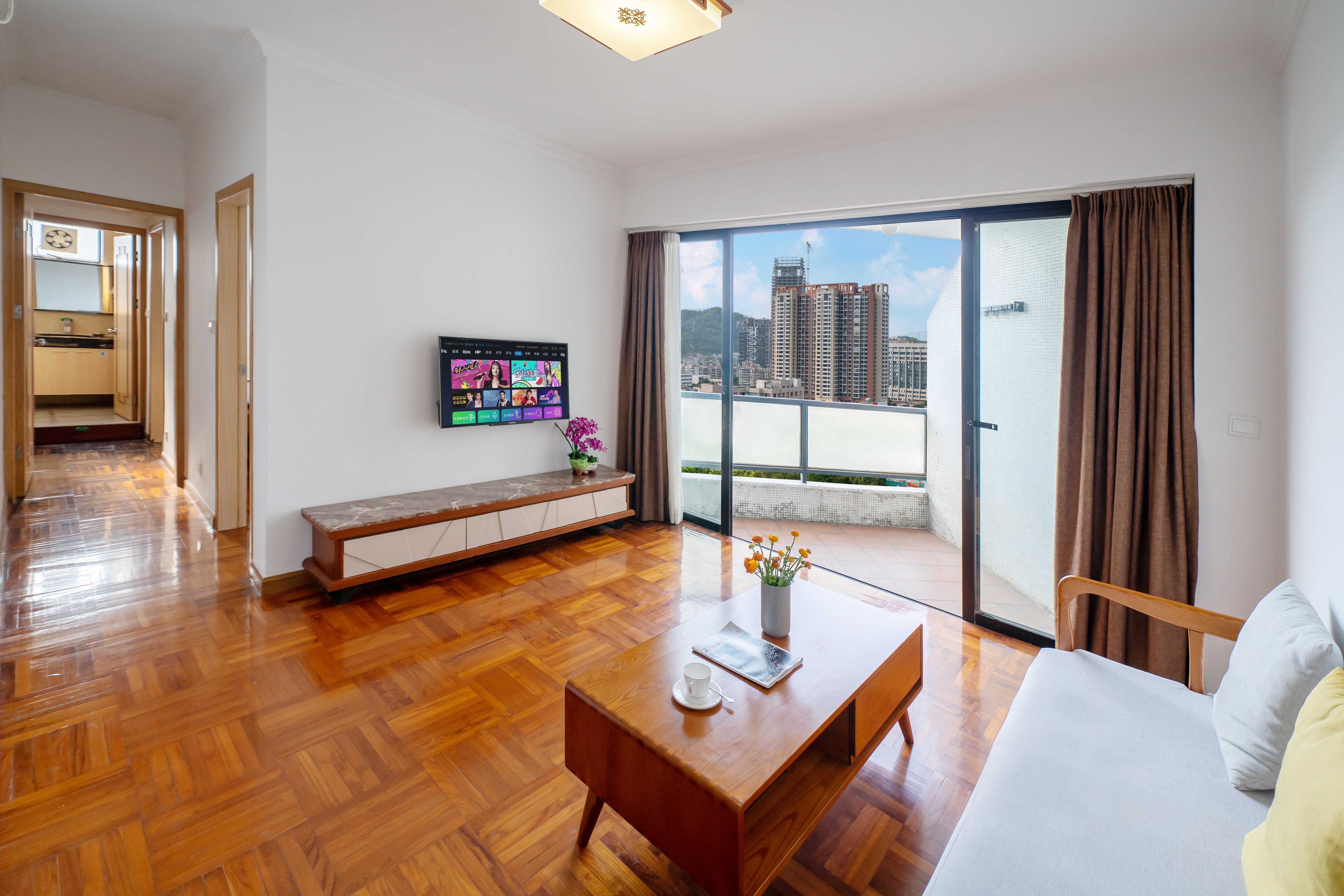 庭院舒适两房二厅套房