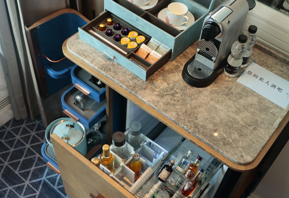 The Ritz-Carlton, HarbinPremier Room - River-View (Double Bed)