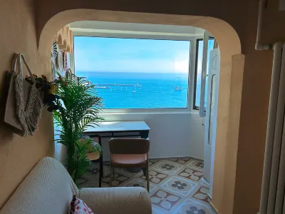 Seaside Adulina Scenic Apartment (Qingdao May Fourth Square) Ξενοδοχεία στην πόλη 