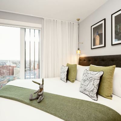 Wilde One Bedroom Apartment City View