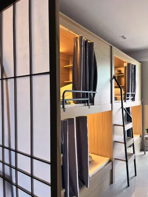 Baihuaju Pure Girls Youth Hostel B&B (Nanchang Wanshougong Bayiguan Underground Station Branch) Hôtels à : 
