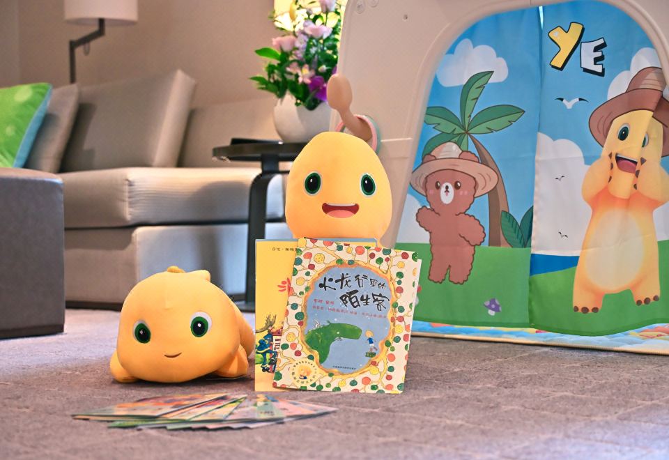 金陵楼奶龙亲子主题套房