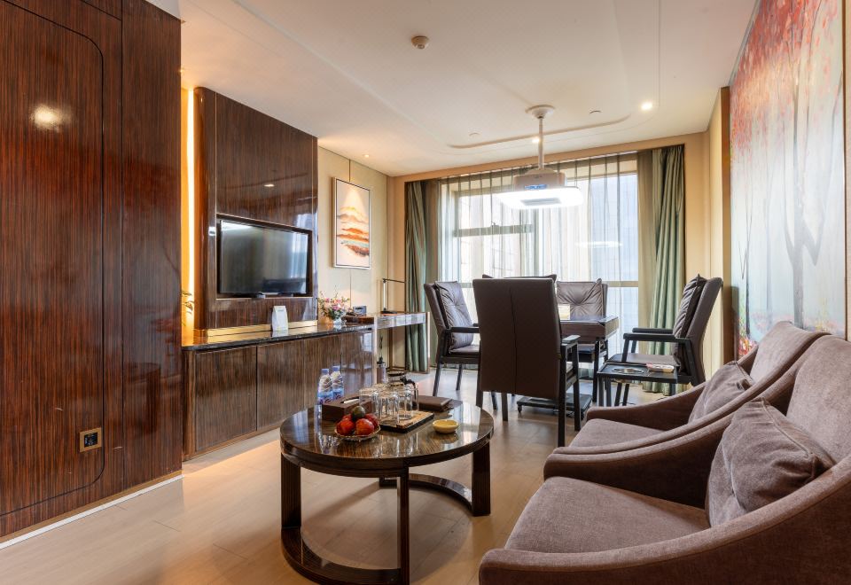 娱乐套房（麻将机+落地窗）