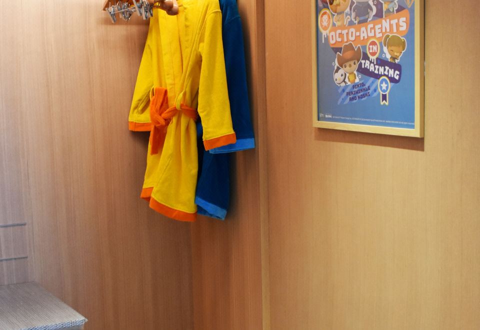 海底小縱隊雙床親子主題房