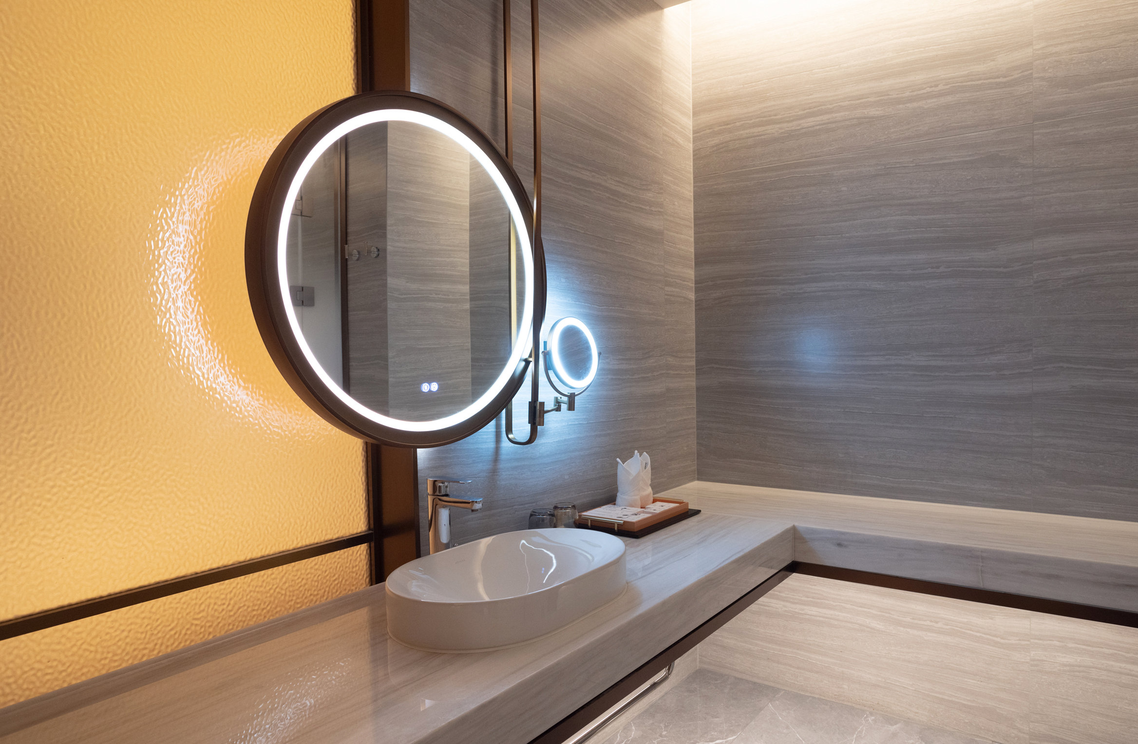 公园景观豪华大床房