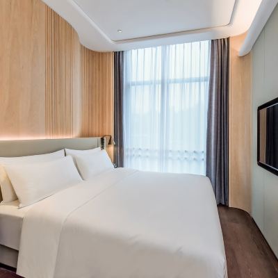 樂享大床房「Serta床墊&深睡助眠」 寬融套房飯店（廣州番禺長隆萬達店）優惠