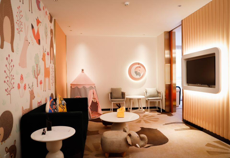 Forest Family Friendly Suite