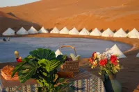 The desert camping hotel of the proprietress of Shapotou, Zhongwei Hotels in 