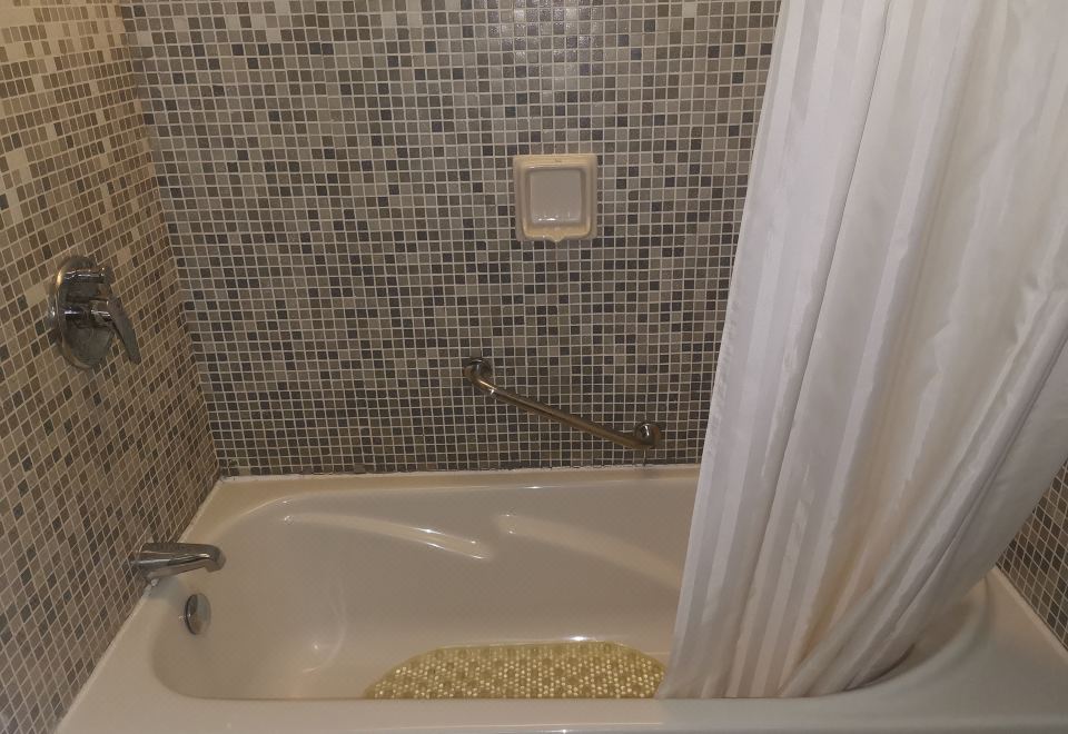 GuiLin Merryland Resort HotelStandard Room (VIP floor)