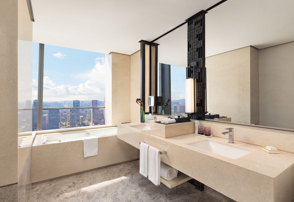 标准城景大床房