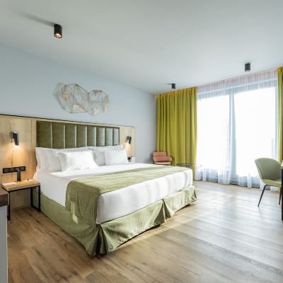 Deluxe Room With View(with Terrace) Barceló Budapest Promo Code