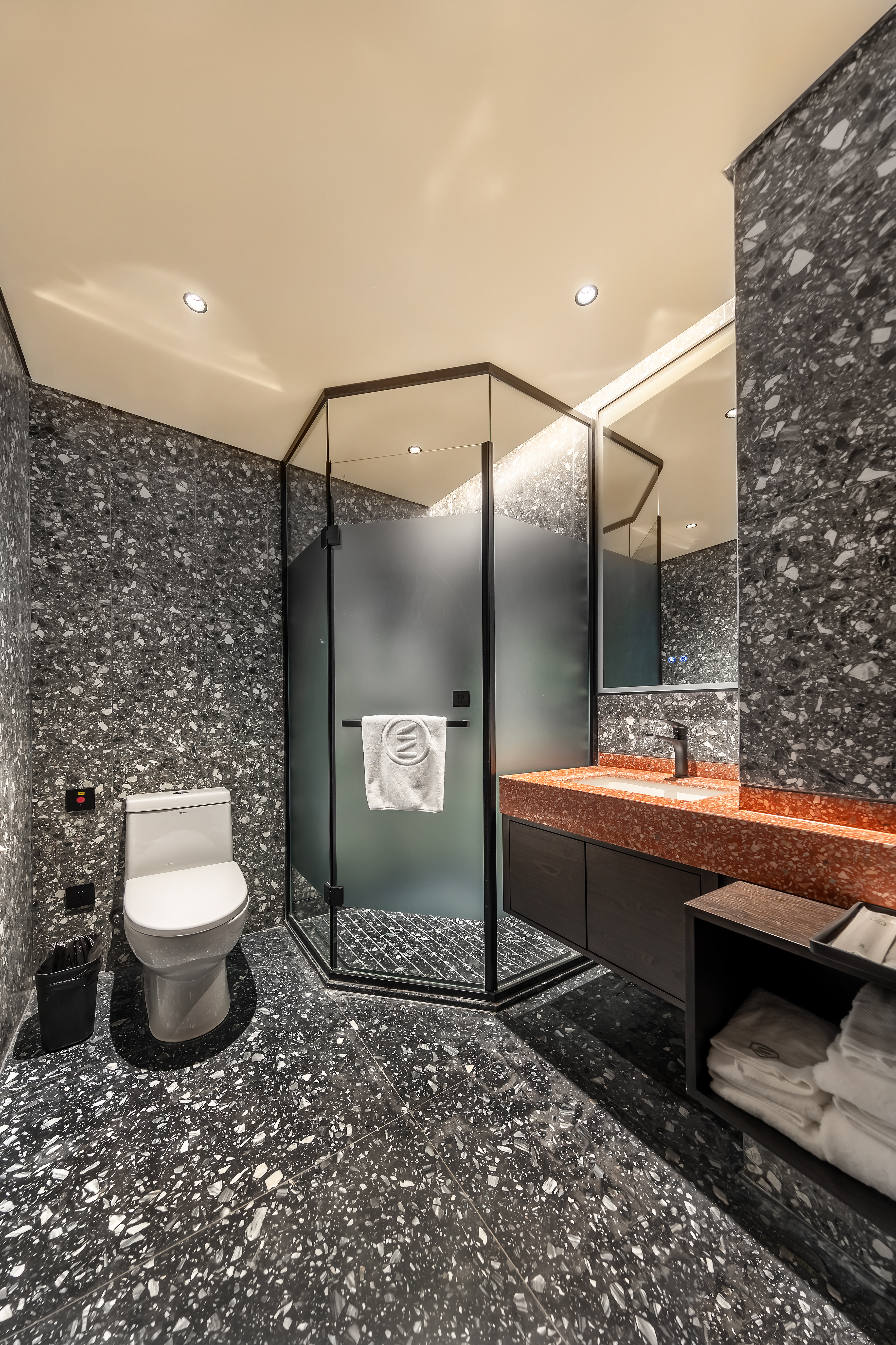 轻奢大床房（安静/舒适/清新+零压舒眠床垫）