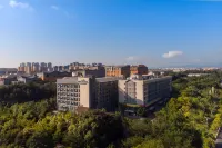 Microtel by Wyndham Kunming Guandu فنادق في كونمينغ