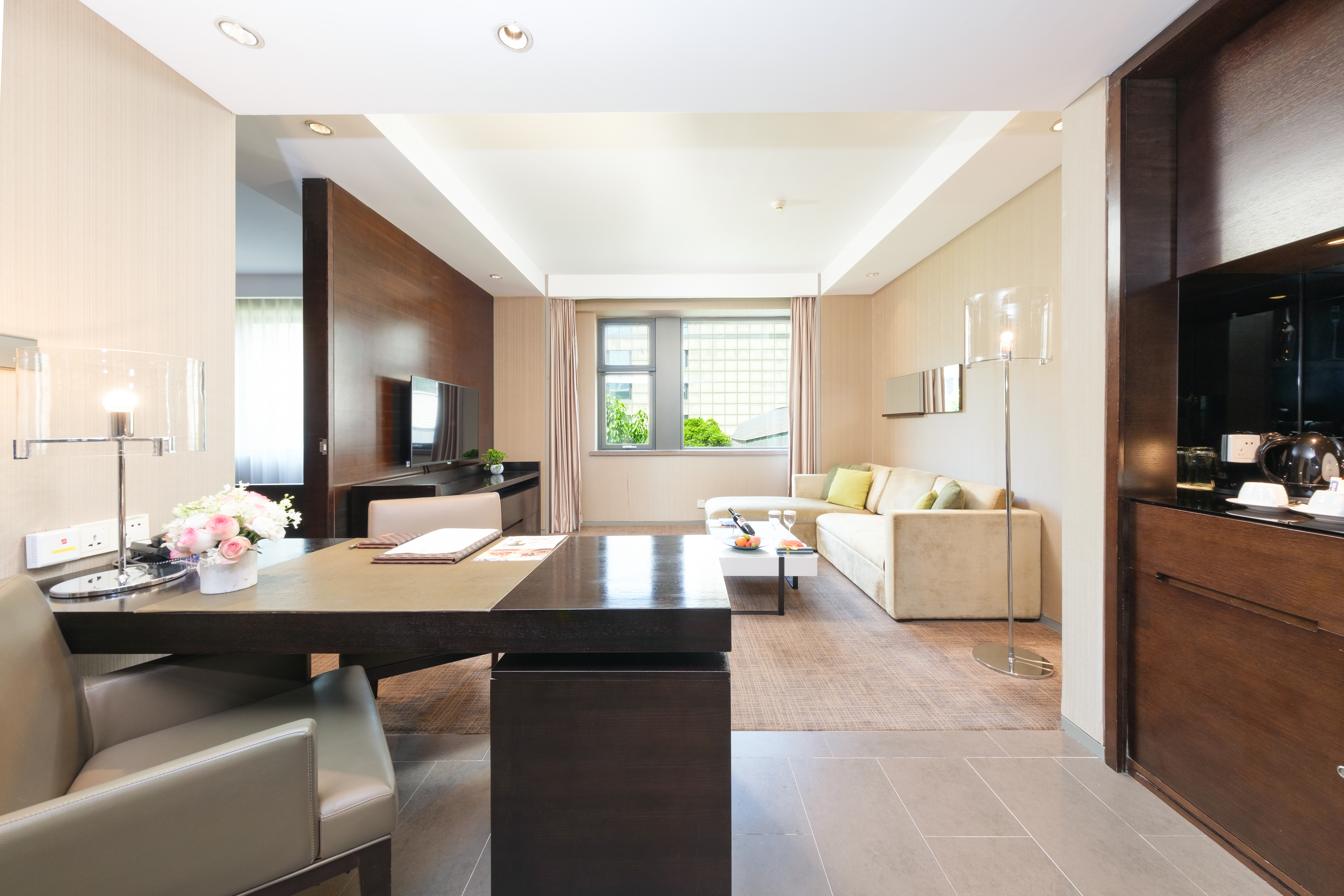 Parkyard Hotel Shanghai商务花园套房