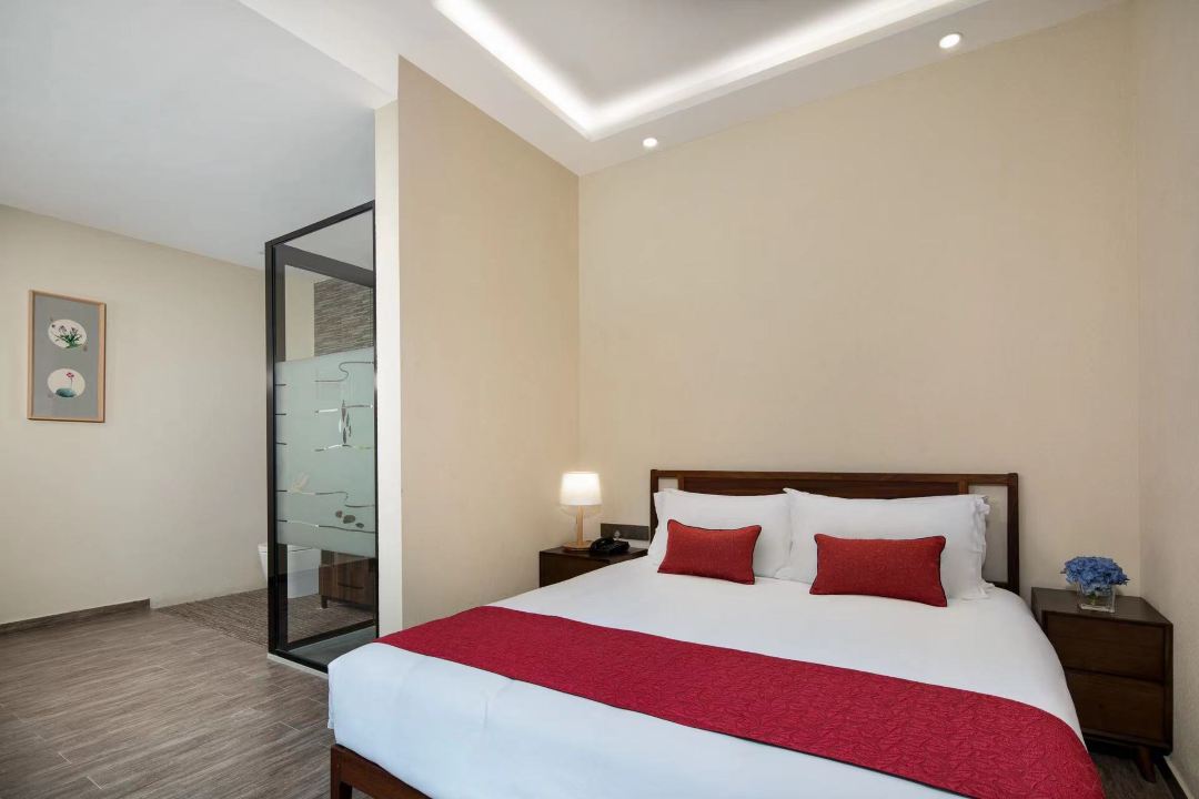 宠物友好大床房（宠物用品）