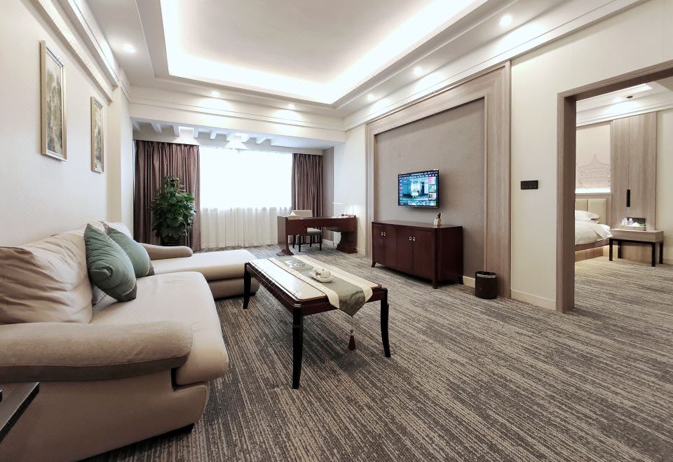 尊贵套房一房一厅（深睡羽绒床品+甄选浴享金缸）