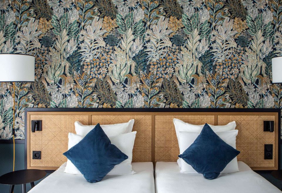 Mercure Paris Boulogne Pont de Saint CloudClassic Room With Twin Beds