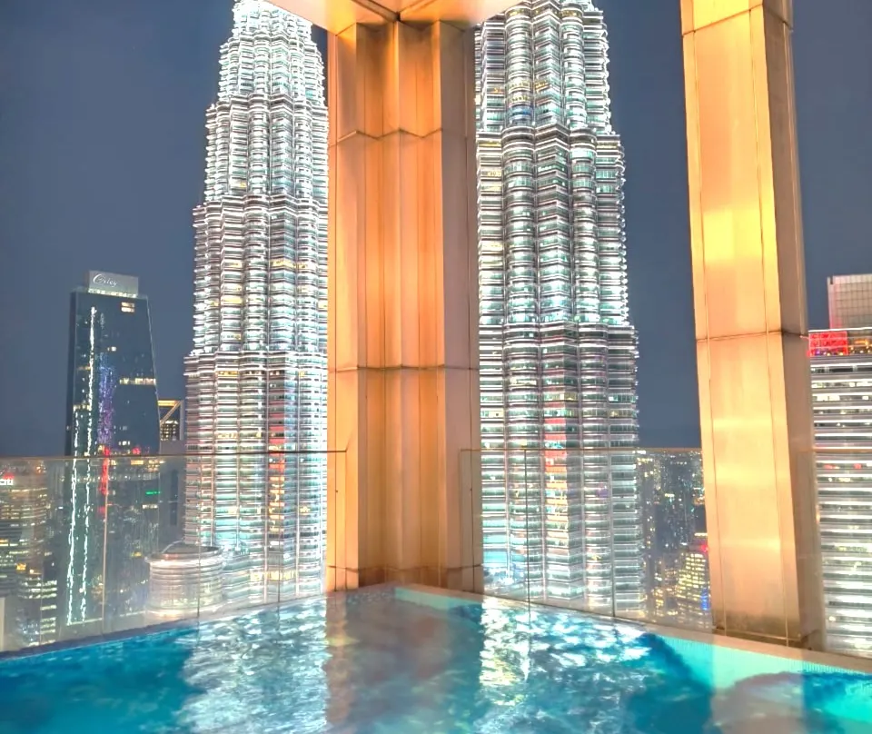 Queen Suites Tropicana The Residence By Klcc - Kuala Lumpur