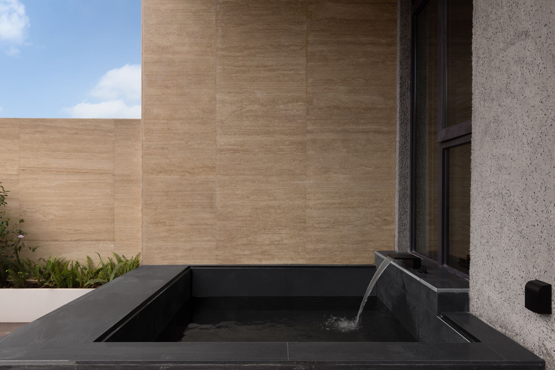 Xiyu · Courtyard Hot Spring Room