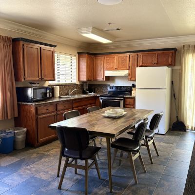 Master 3 Bedroom Suite Cedar Lodge Promo Code