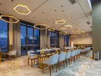 Xijiang International Hotel Hotels in Zigui