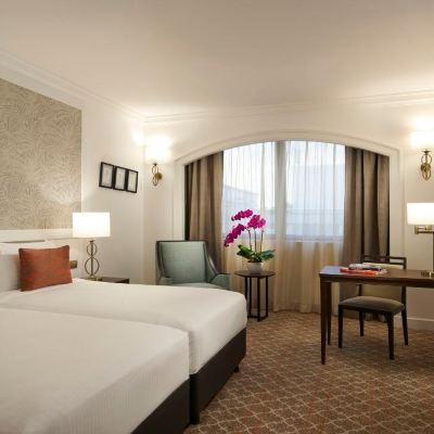 Club Twin Room Orchard Rendezvous Hotel by Far East Hospitality (Staycation Approved) Promo Code