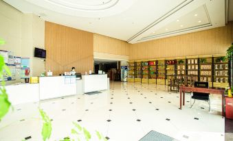 Home Inn Baiyun Hotel (Jinhu Suning Yigou Plaza Branch)