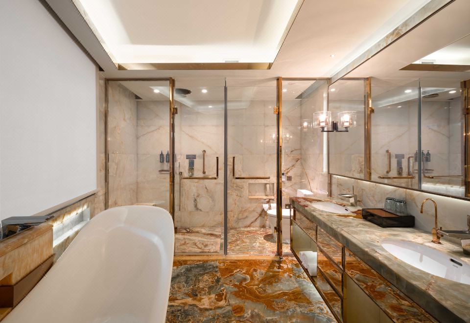 暖汤温泉·低楼层·大床房