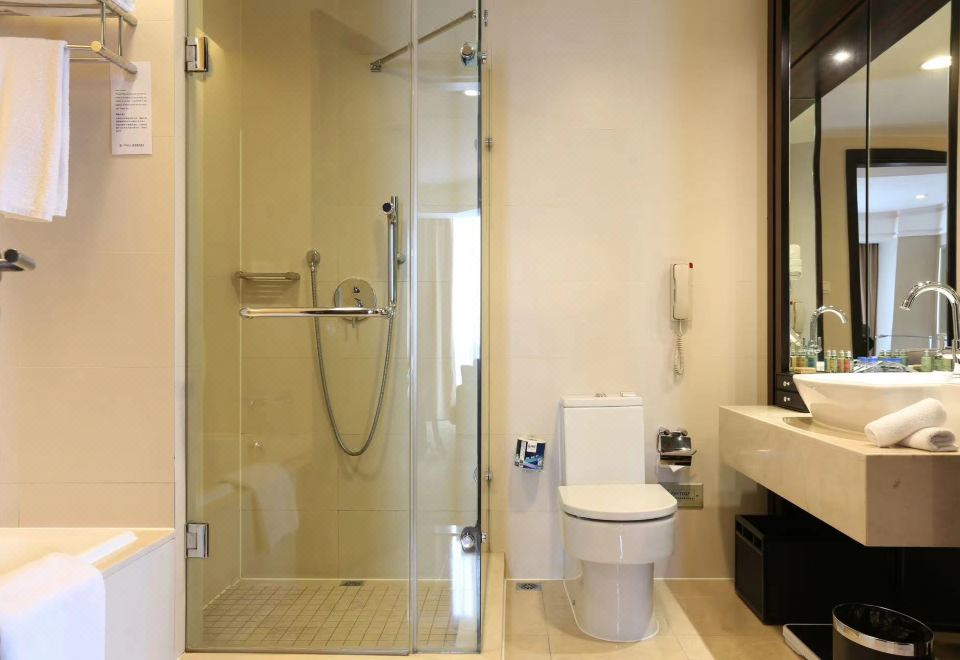 温馨双卧家庭套房